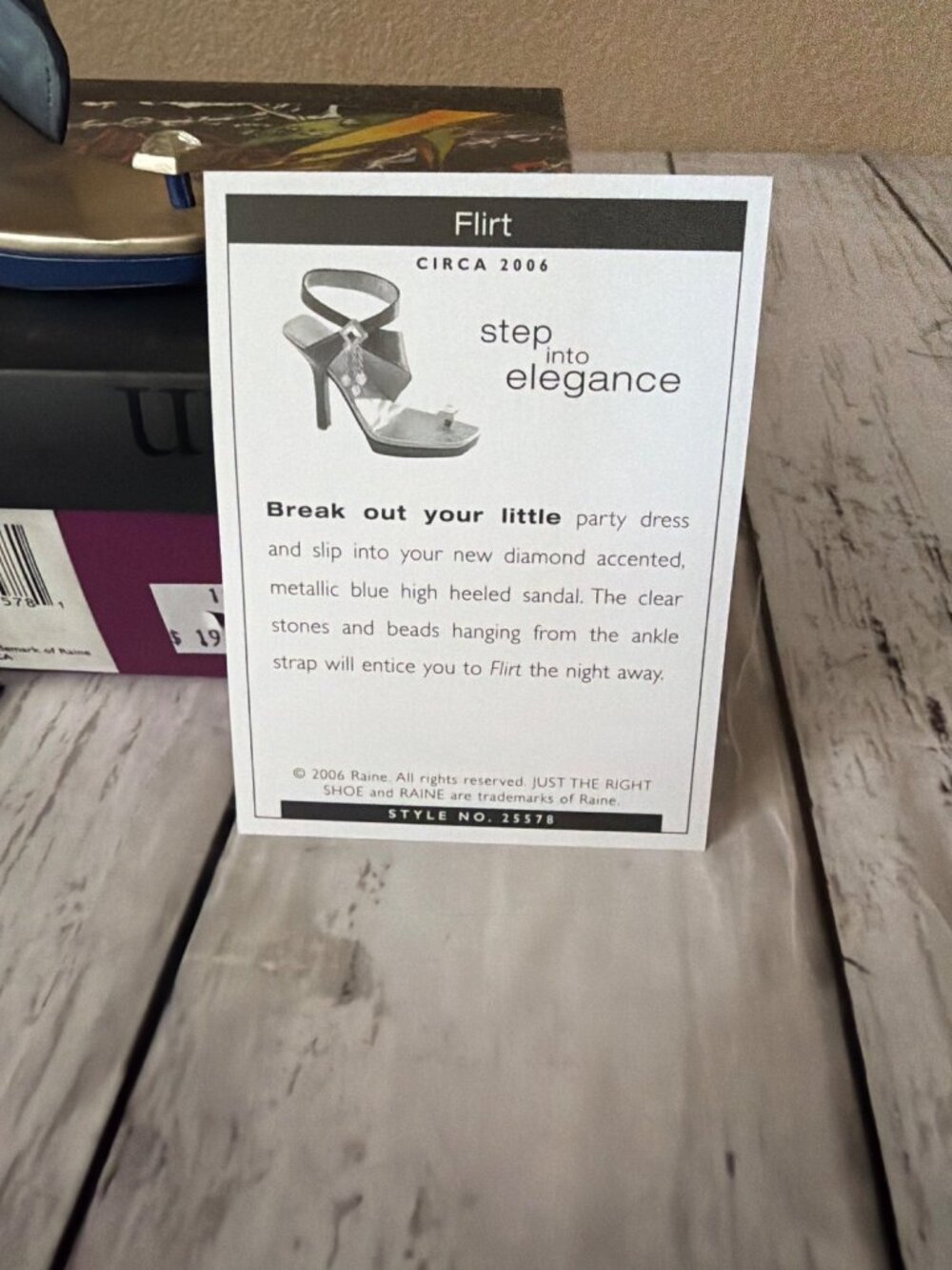 2006 Just the Right Shoe by Raine "Flirt" Mini Shoe Figurine #25578 NEW w/Box - Picture 4 of 13